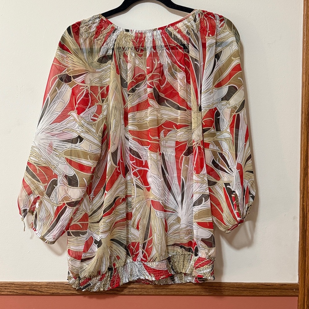 EUC - New York & Company Sheer Red and Tan Patterned Sheer Blouse - Picture 3 of 3